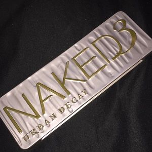Naked 3 pallet.